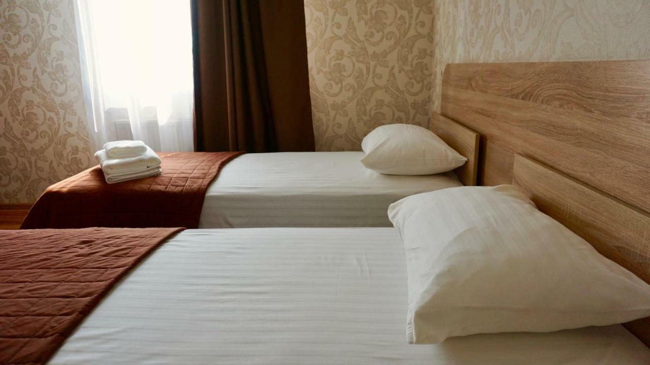Zhuliany City Hotel Gatnoye 外观 照片