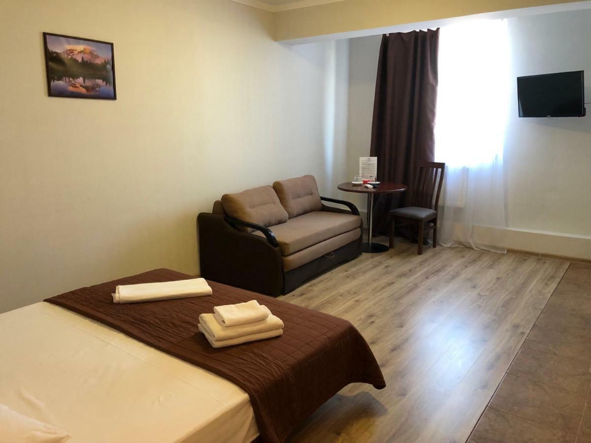 Zhuliany City Hotel Gatnoye 外观 照片
